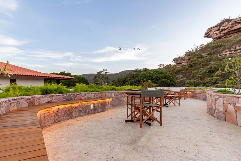 Apartamento Luxuoso com Vista para as Montanhas