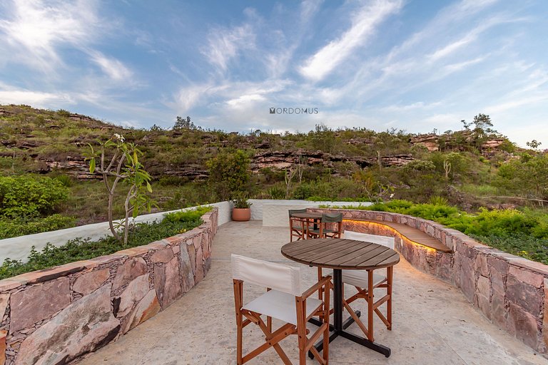 Apartamento Luxuoso com Vista para as Montanhas