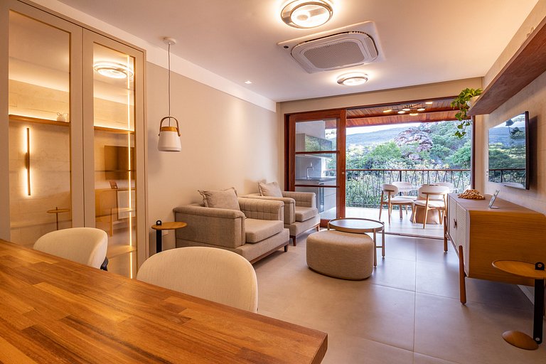 Apartamento Luxuoso com Vista para as Montanhas