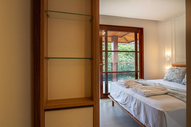 Apartamento Luxuoso com Vista para as Montanhas