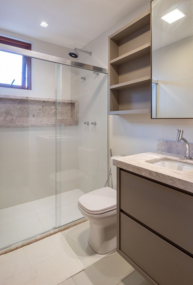 Apartamento Luxuoso com Vista para as Montanhas